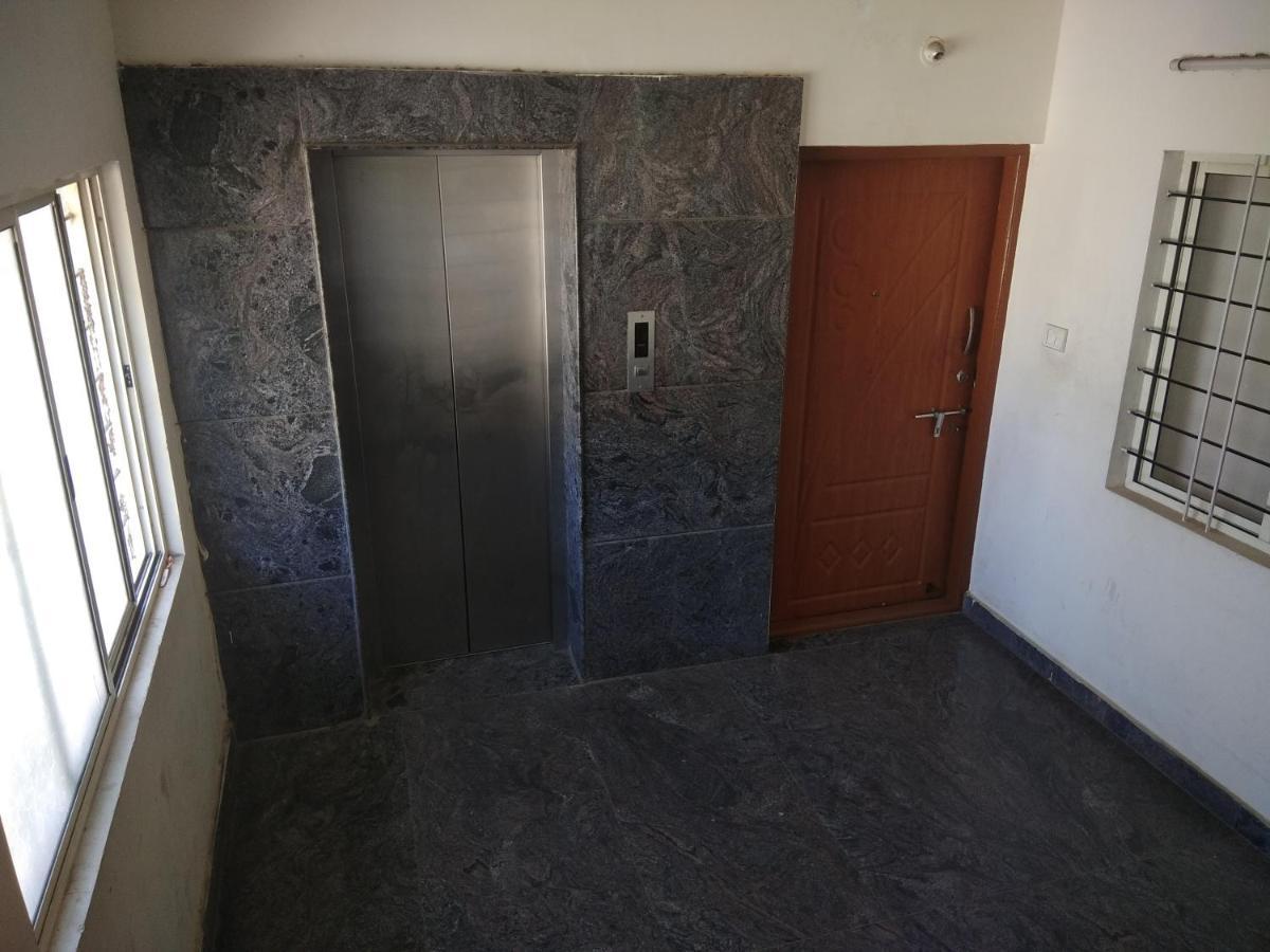 Lucid Dew Apartment 벵갈루루 외부 사진